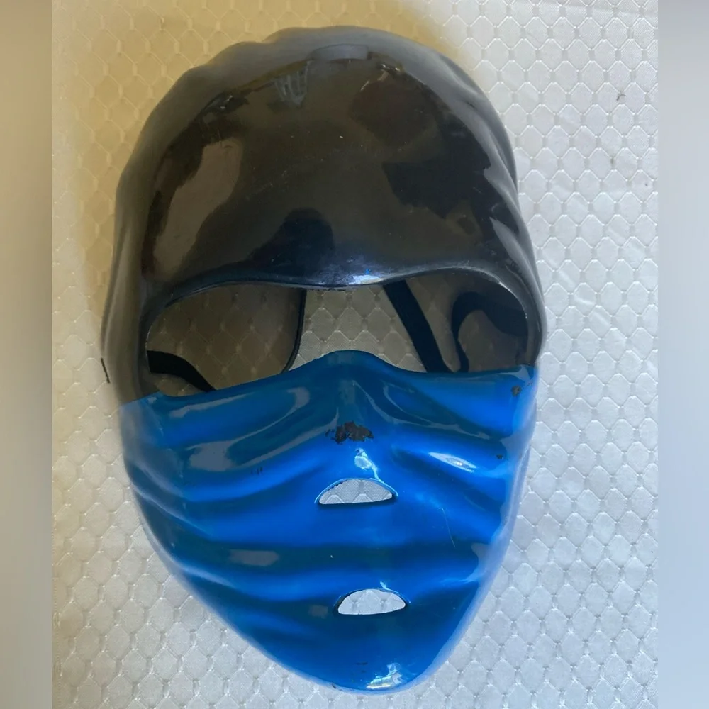 3/$29 - Ninja Hard Plastic Mask, 2pc Green & Red Kids Costume, Greenbrier Int.